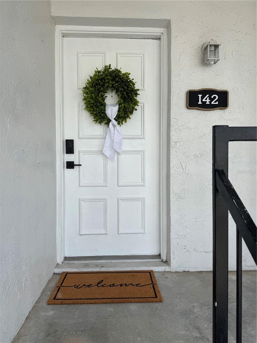 Condominium at 3819 N OAK DR #I42, TAMPA, photo 3 of 25