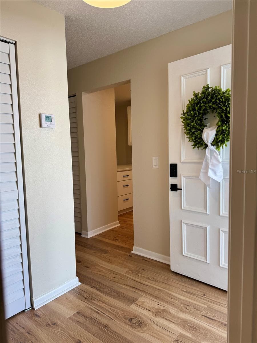 Condominium at 3819 N OAK DR #I42, TAMPA, photo 4 of 25