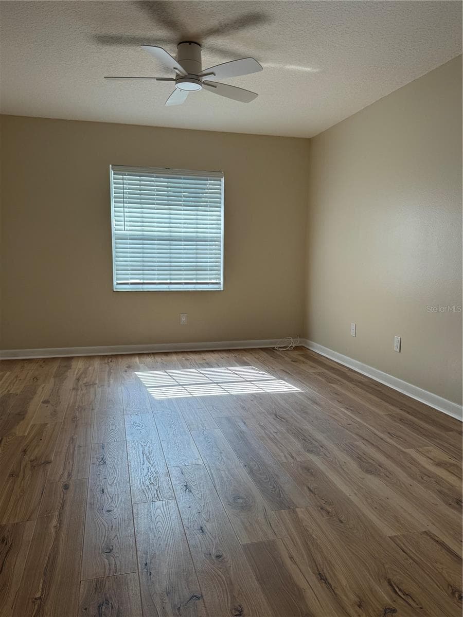 Condominium at 3819 N OAK DR #I42, TAMPA, photo 10 of 25