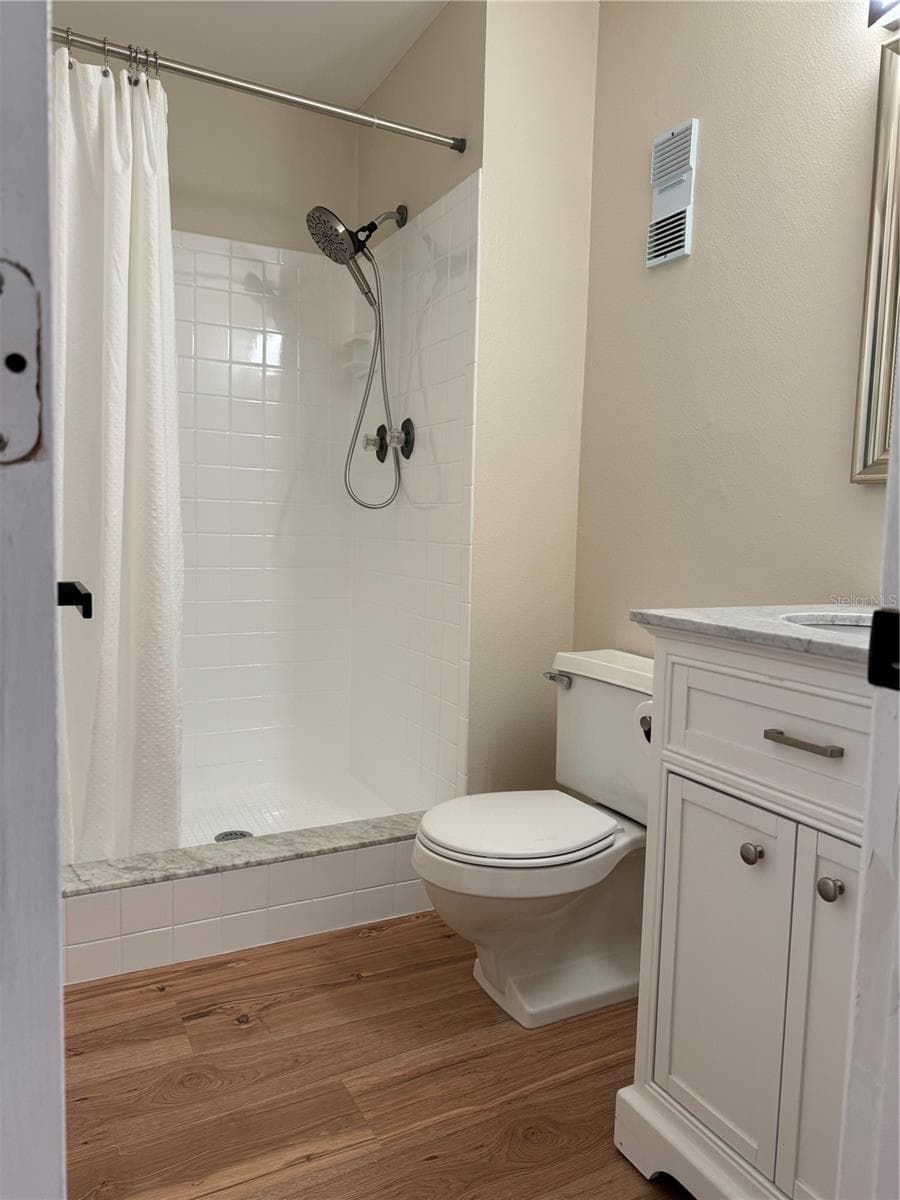 Condominium at 3819 N OAK DR #I42, TAMPA, photo 13 of 25