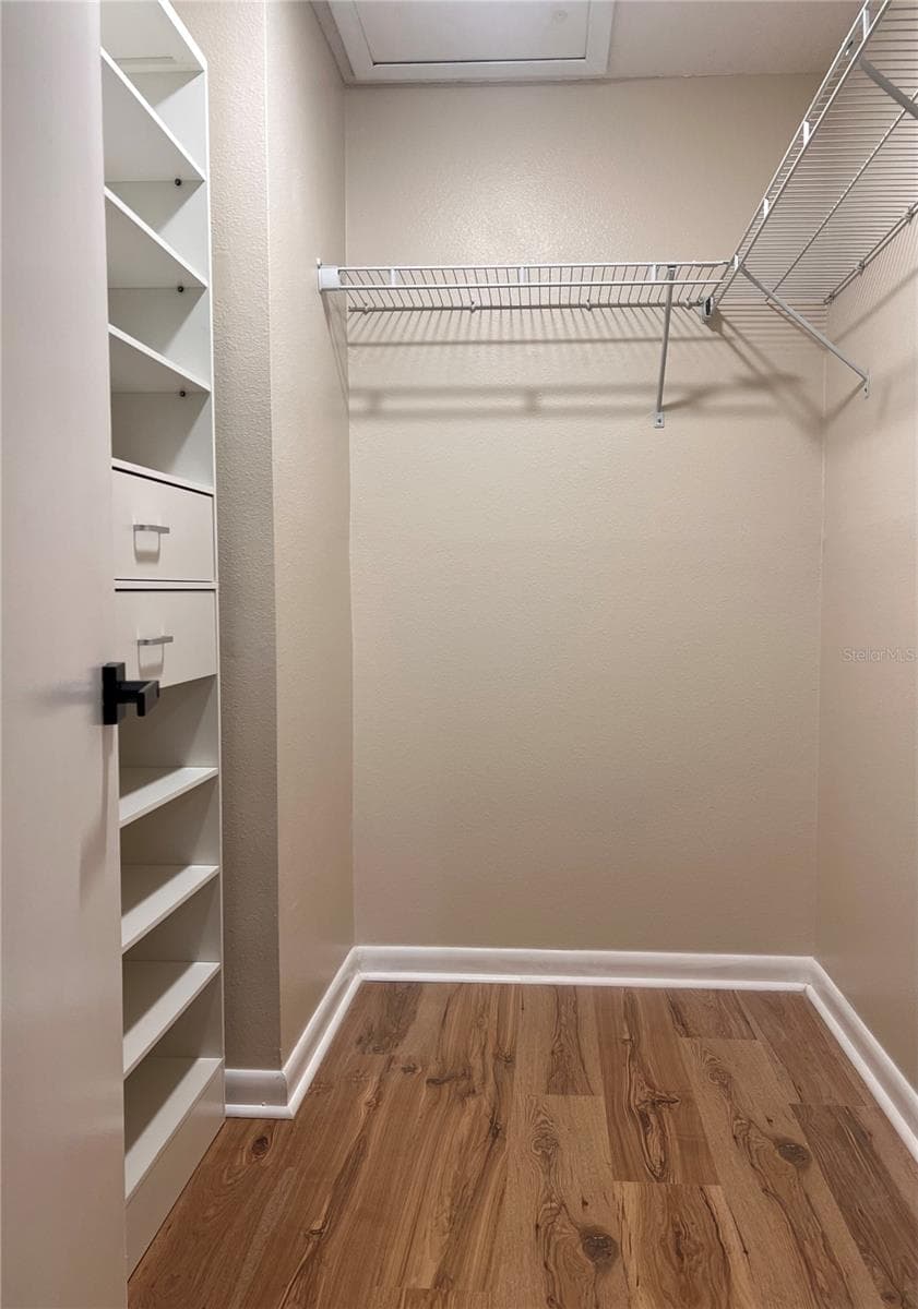 Condominium at 3819 N OAK DR #I42, TAMPA, photo 16 of 25