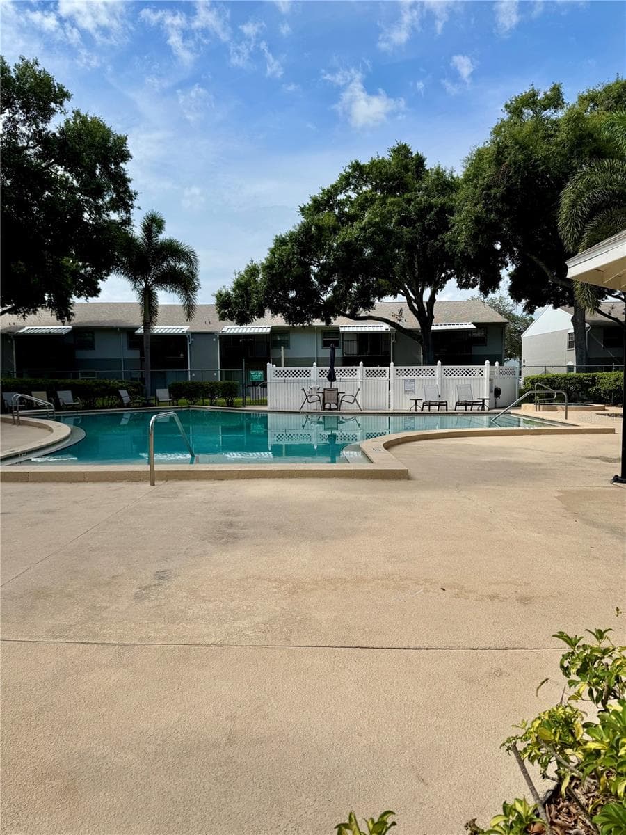 Condominium at 3819 N OAK DR #I42, TAMPA, photo 22 of 25