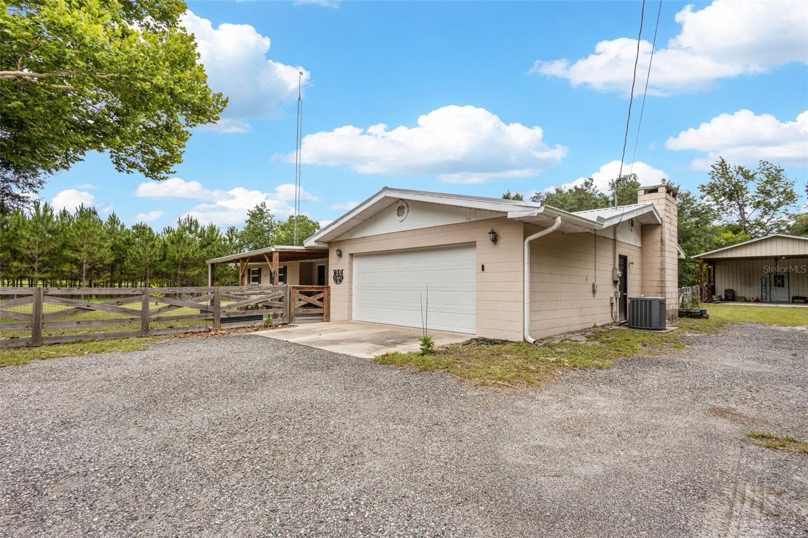 Single Family Residence at 7251 NW 40TH ST, CHIEFLAND, photo 8 of 50