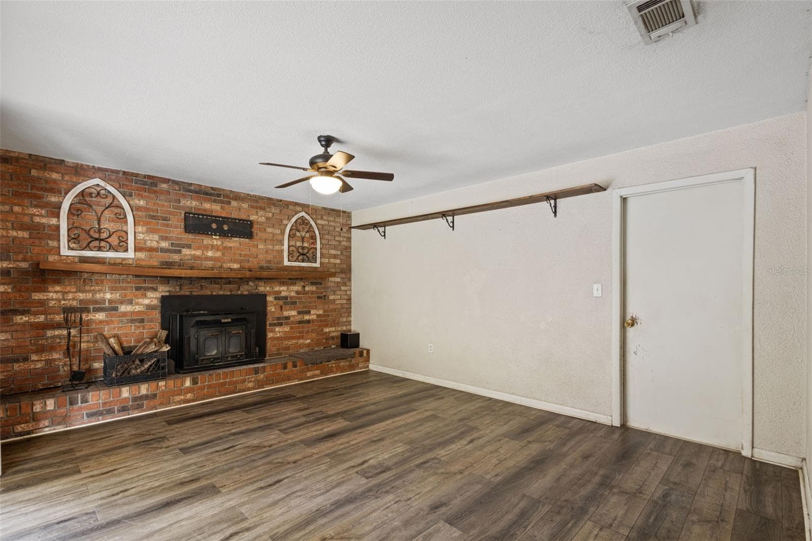 Single Family Residence at 7251 NW 40TH ST, CHIEFLAND, photo 9 of 50