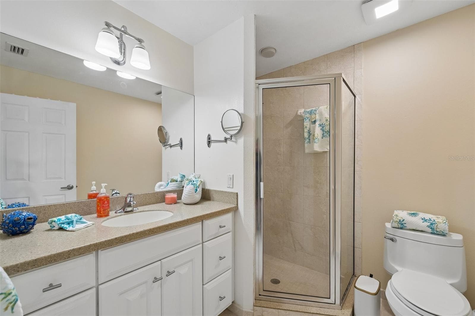Condominium at 1041 CAPRI ISLES BLVD #209, VENICE, photo 23 of 50