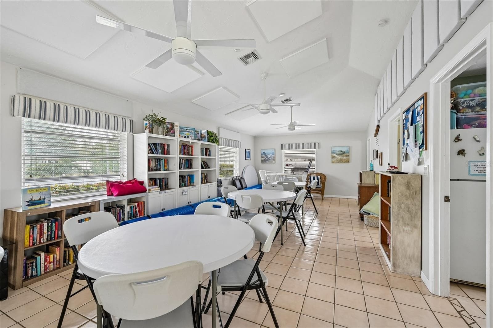 Club House - 1041 CAPRI ISLES BLVD #209, VENICE
