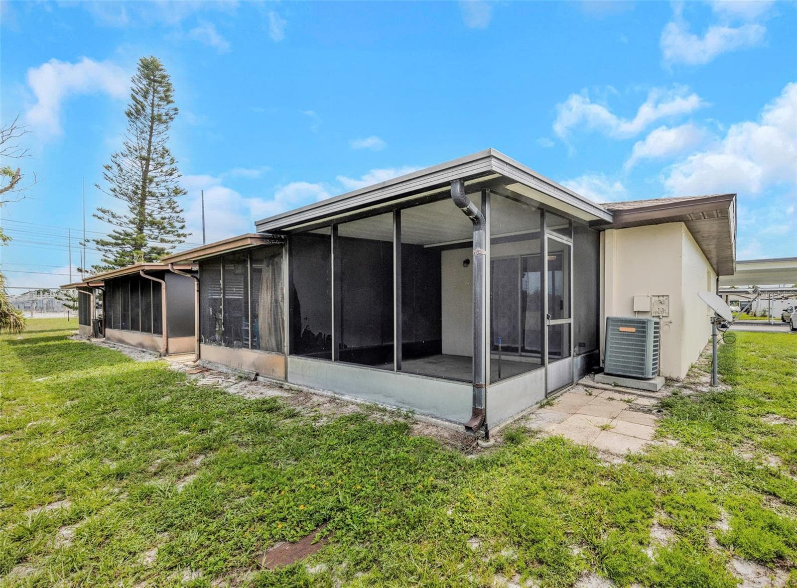 Villa at 24862 US HIGHWAY 19 N #2001, CLEARWATER, photo 27 of 56