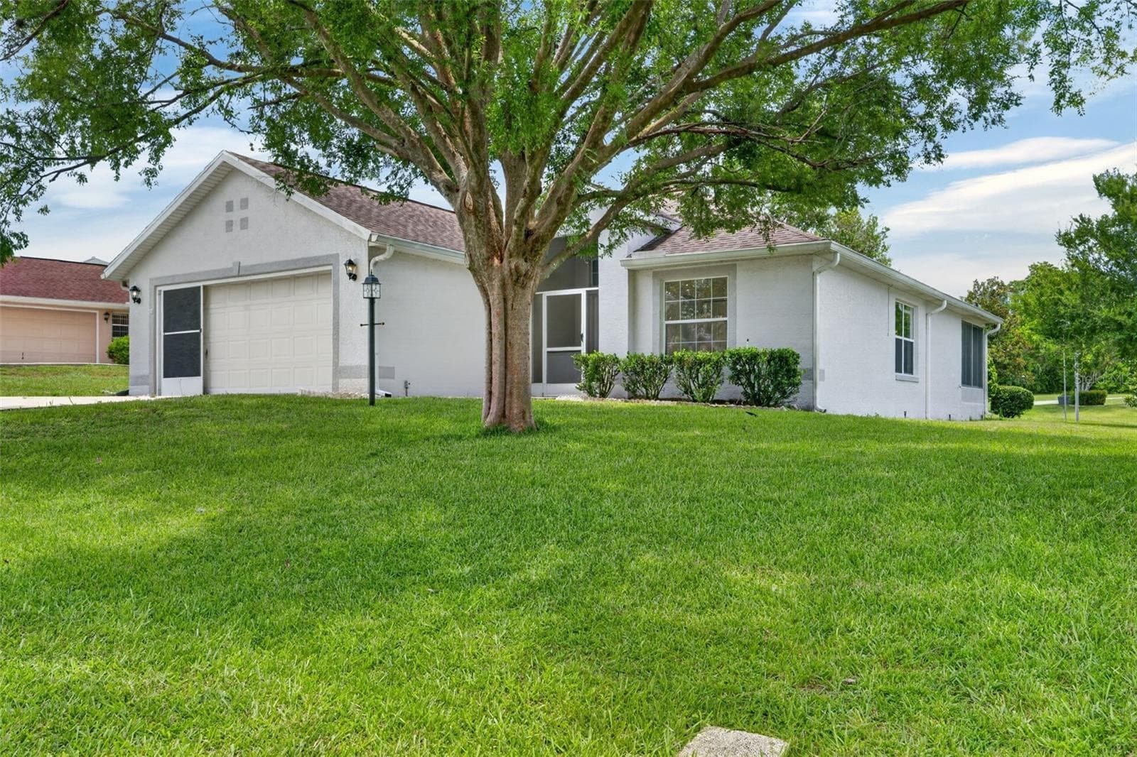 660 W SUNSET STRIP DR