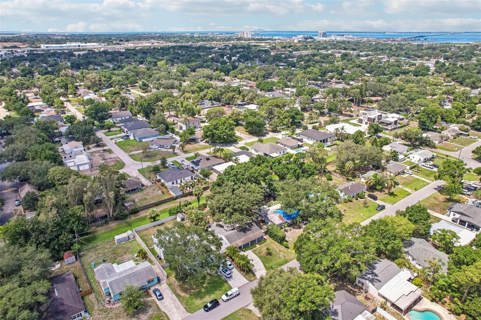 Single Family Residence at 3924 W BAY VIEW AVE, TAMPA, photo 69 of 75