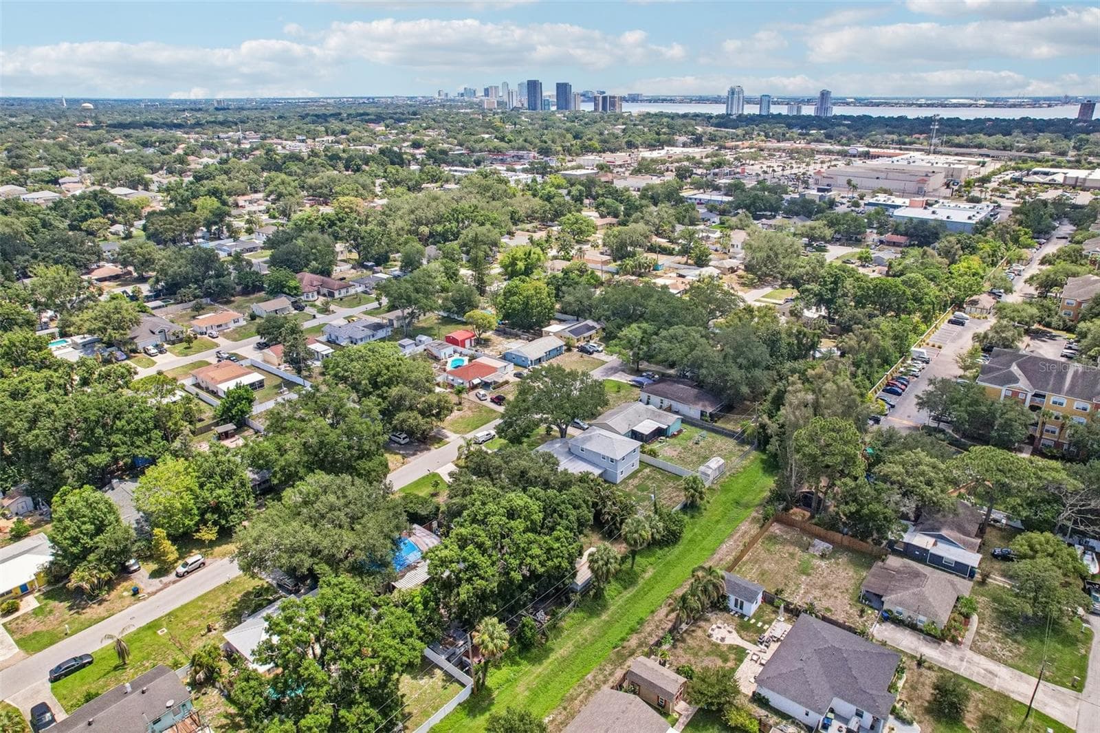 Single Family Residence at 3924 W BAY VIEW AVE, TAMPA, photo 72 of 75