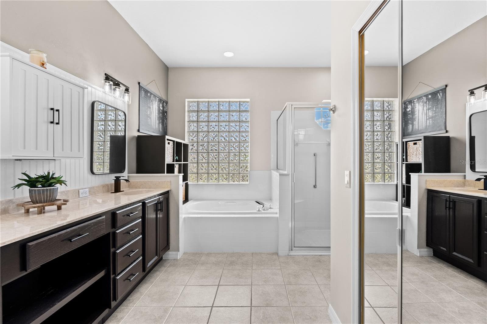 Single Family Residence at 25501 MAUREPAS LN, LEESBURG, photo 12 of 42