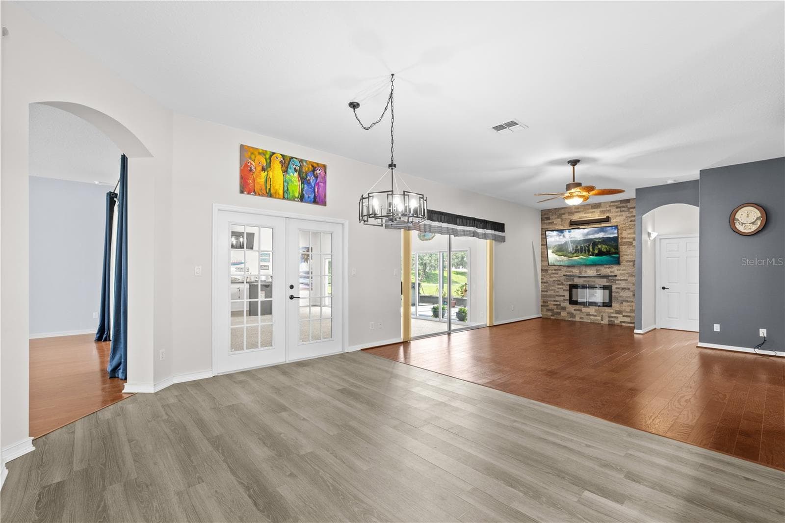 Single Family Residence at 25501 MAUREPAS LN, LEESBURG, photo 21 of 42