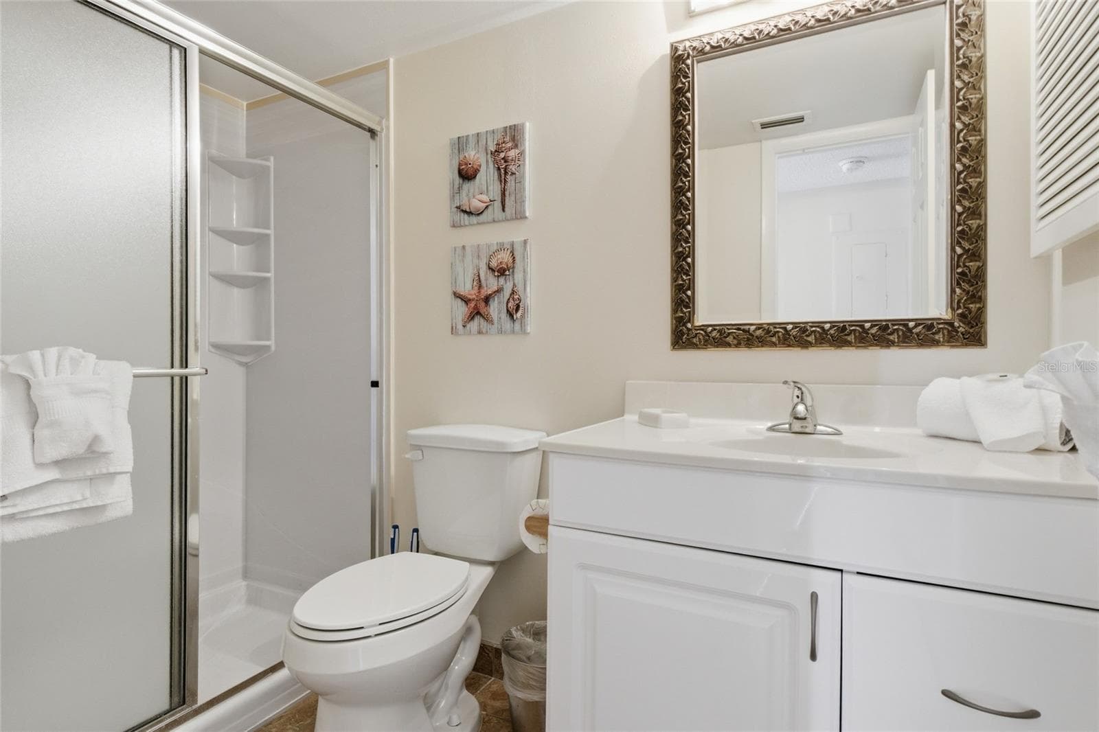 Condominium at 1500 COVE II PLACE #531, SARASOTA, photo 19 of 40