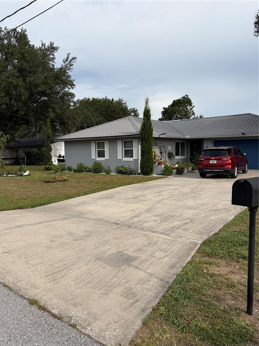 Single Family Residence at 4119 SUNNY LAND DR, LAKELAND, photo 3 of 59