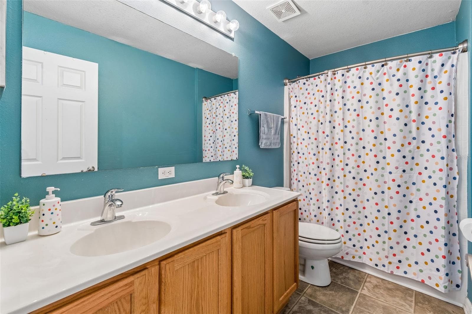 Single Family Residence at 3216 BELLERICAY LN, LAND O LAKES, photo 33 of 62
