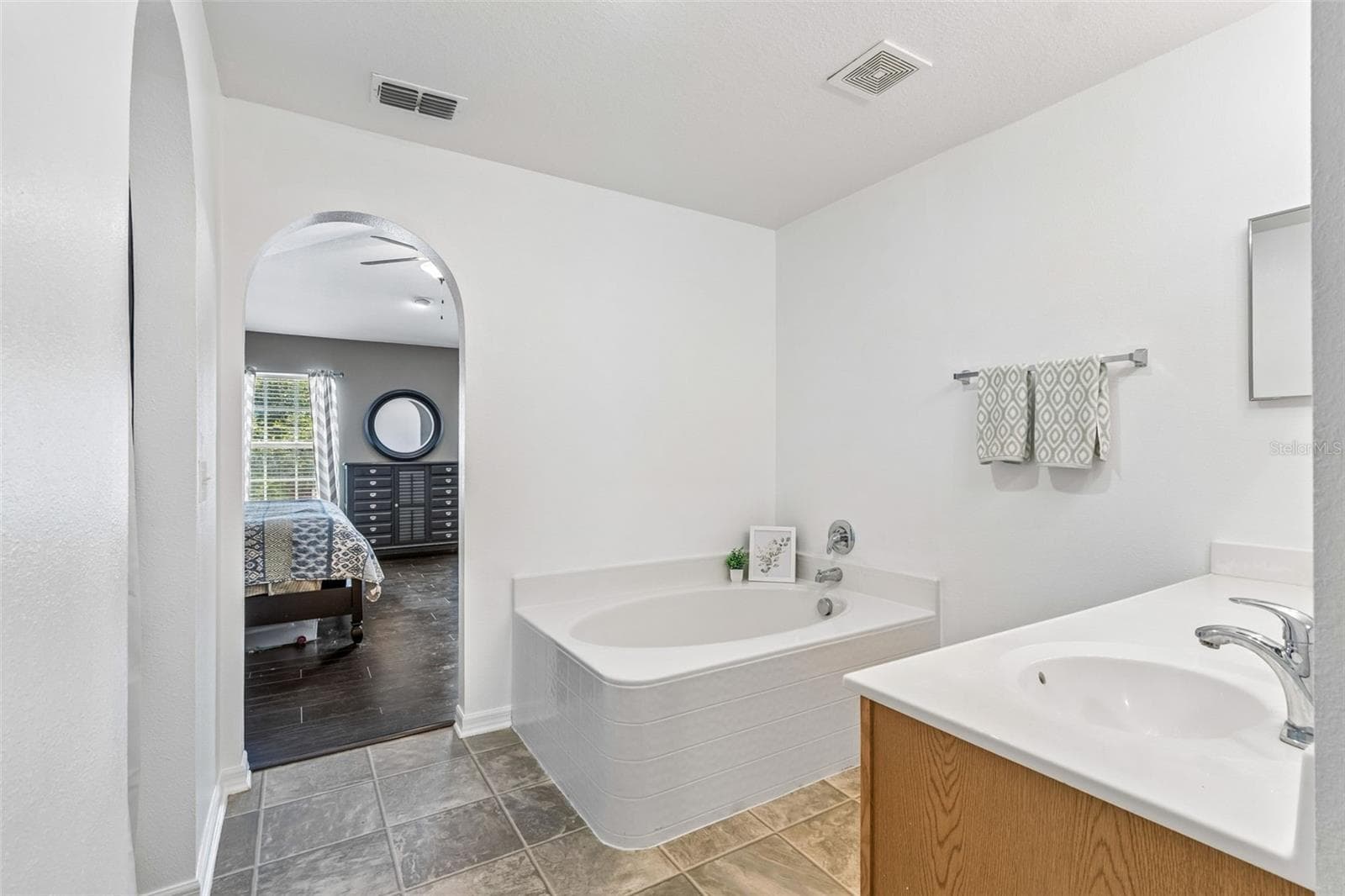 Single Family Residence at 3216 BELLERICAY LN, LAND O LAKES, photo 43 of 62