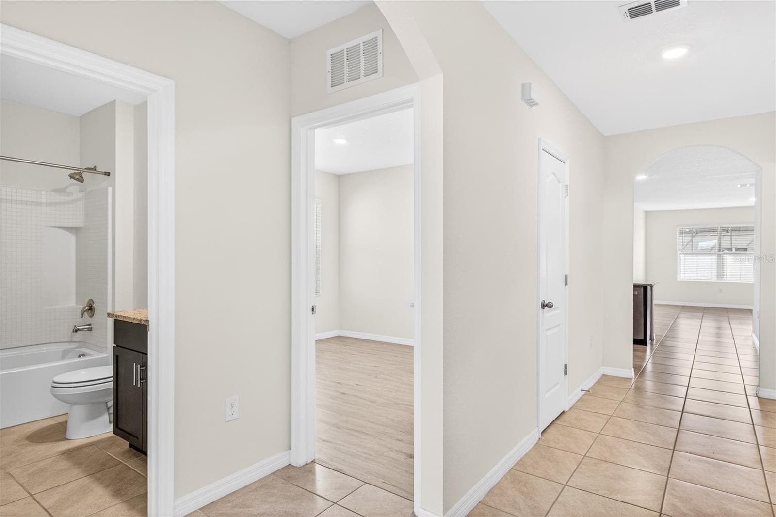 Single Family Residence at 1959 CACUTTA WAY, KISSIMMEE, photo 6 of 50