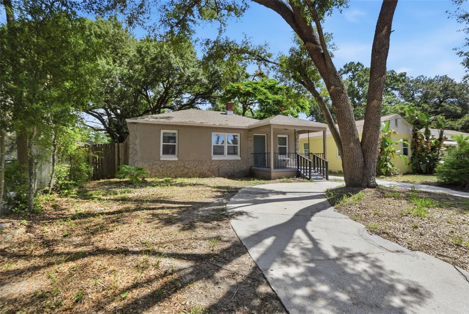 Single Family Residence at 1416 E MOHAWK AVE, TAMPA, photo 2 of 44