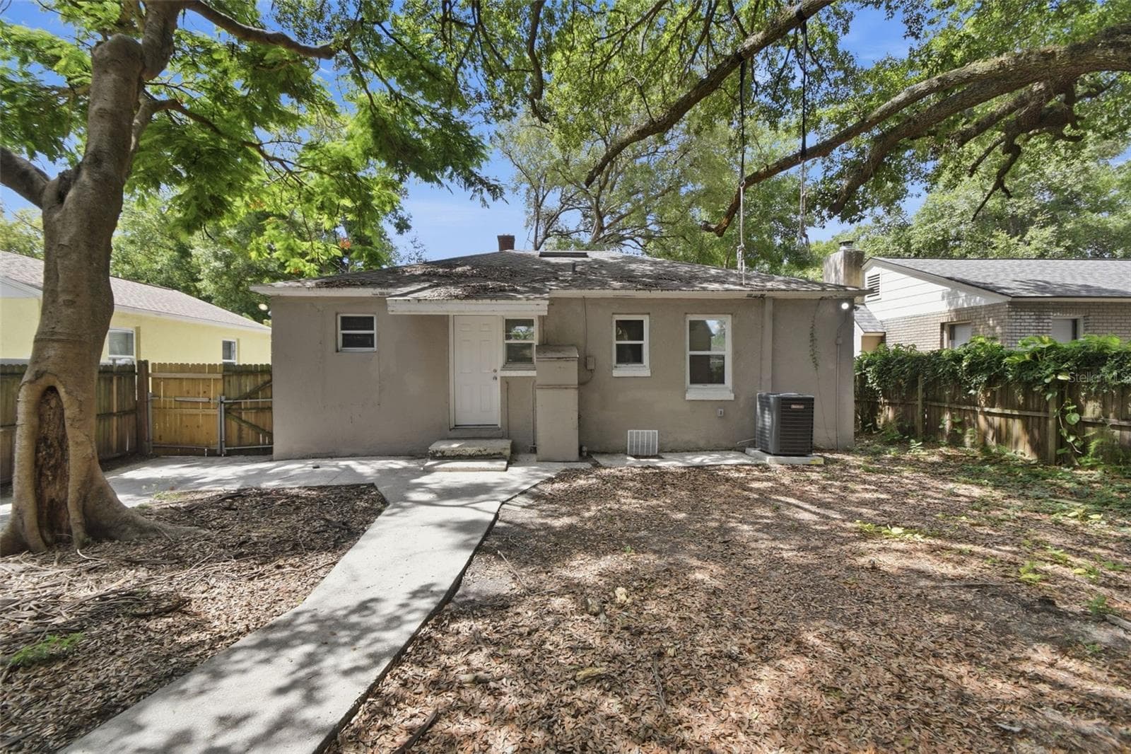 Single Family Residence at 1416 E MOHAWK AVE, TAMPA, photo 40 of 44