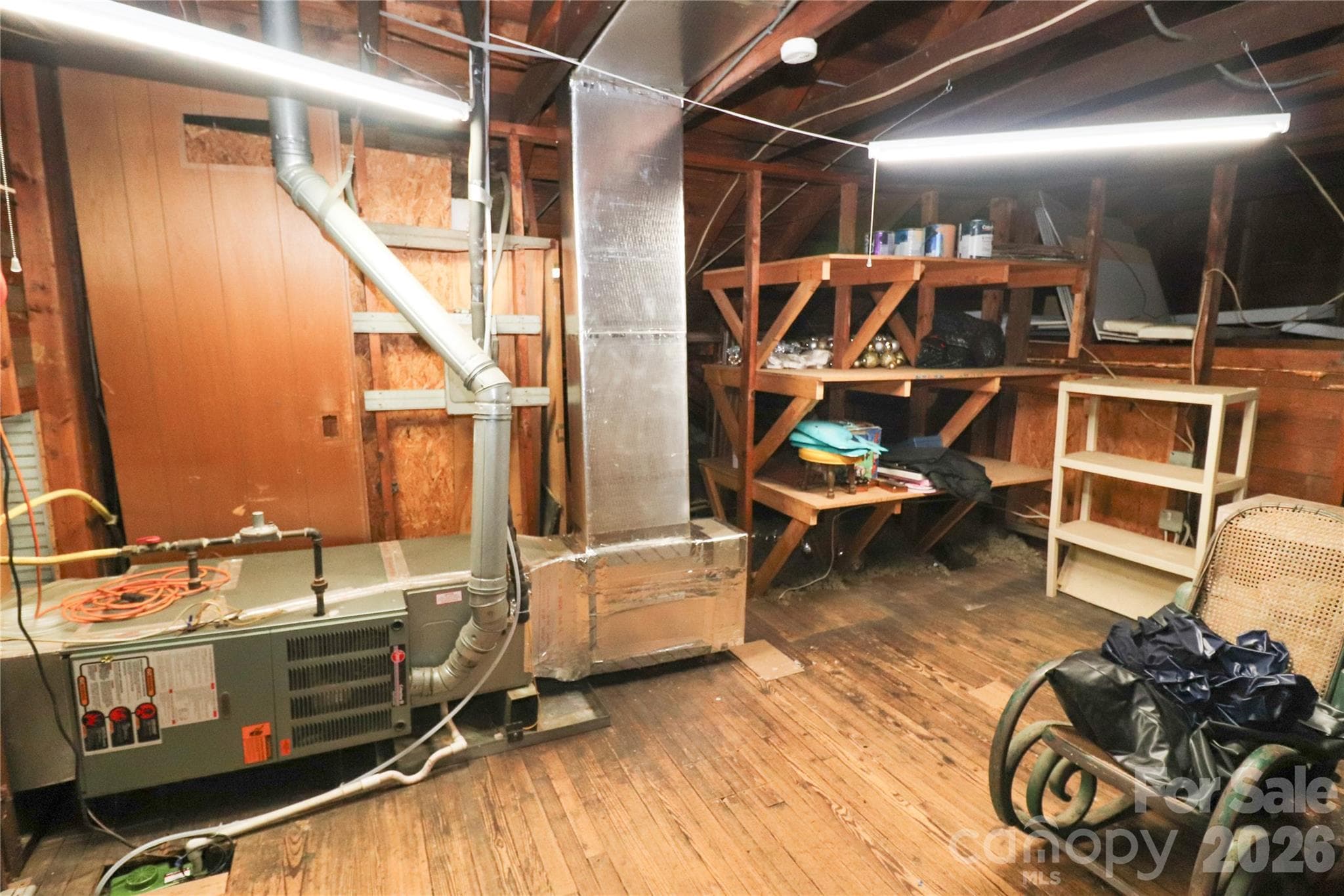 Attic Storage - 605 US 70 Highway W, Hildebran