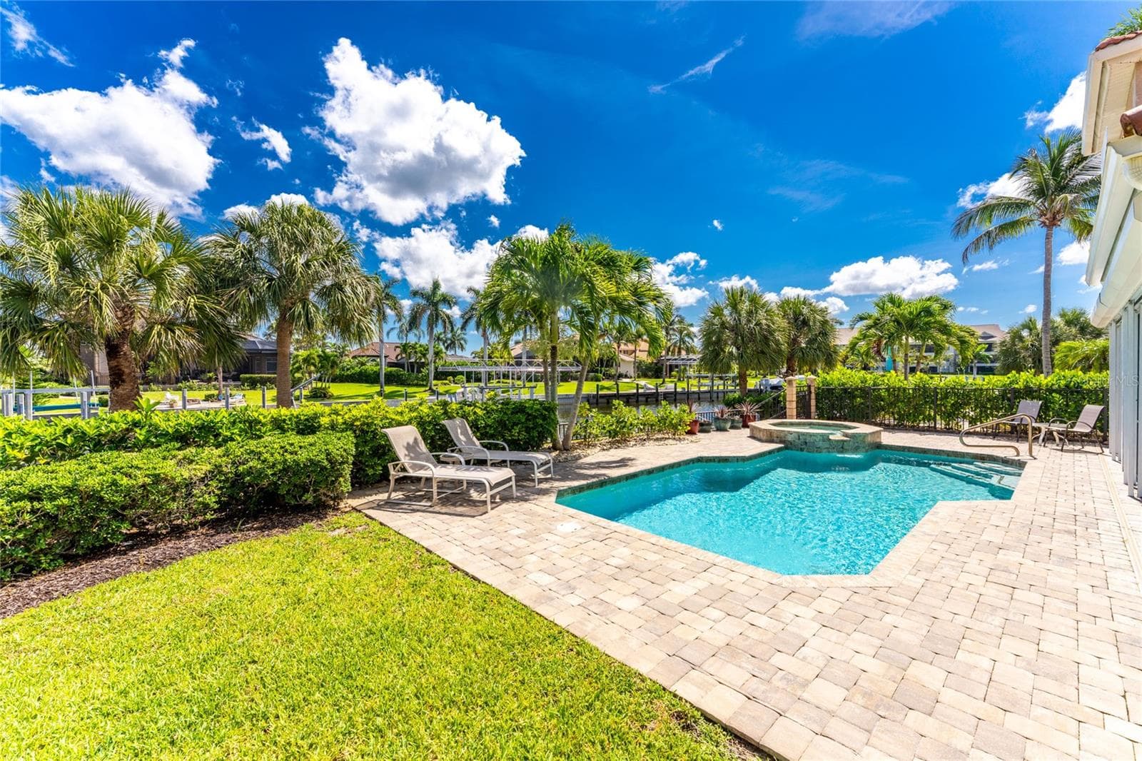 Single Family Residence at 3341 SUNSET KEY CIR, PUNTA GORDA, photo 31 of 82