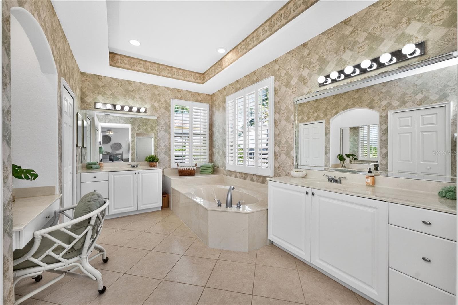 Single Family Residence at 3341 SUNSET KEY CIR, PUNTA GORDA, photo 49 of 82