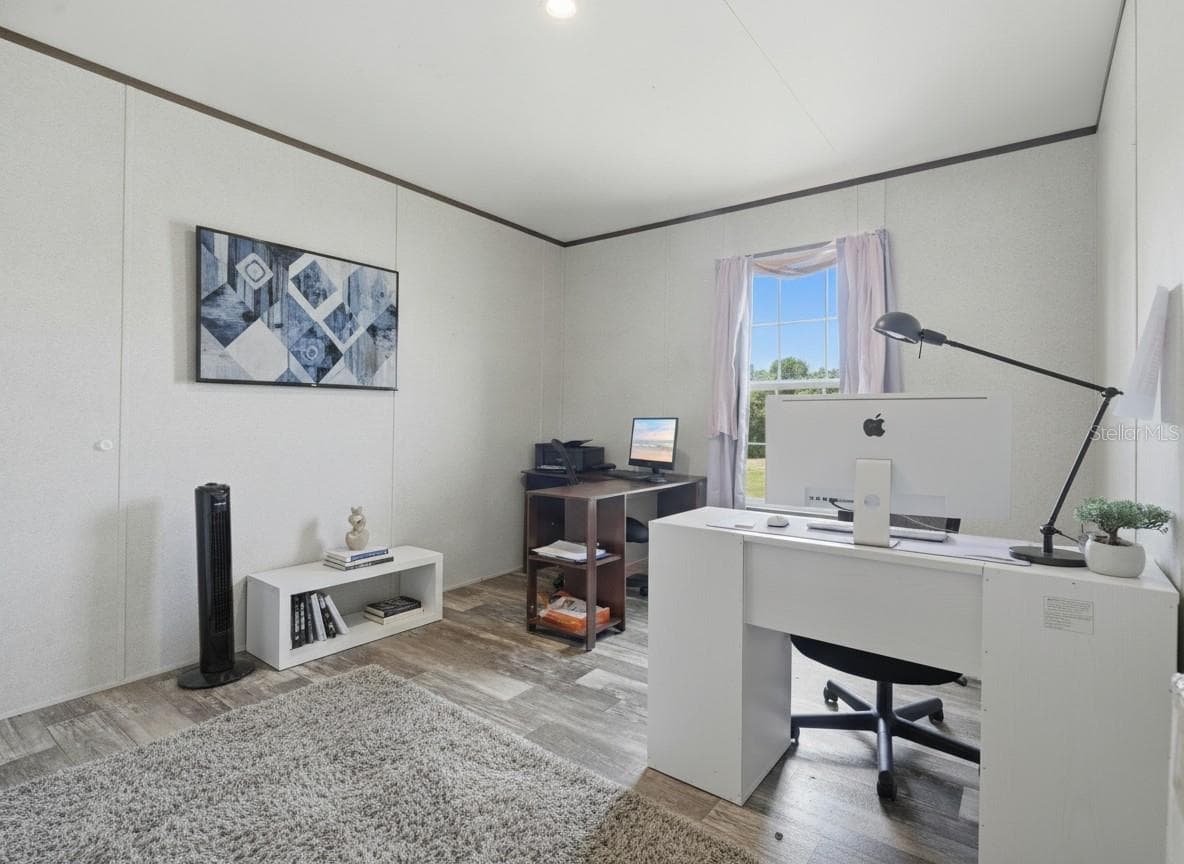Office - 7242 BLACK RD, LAKE WALES