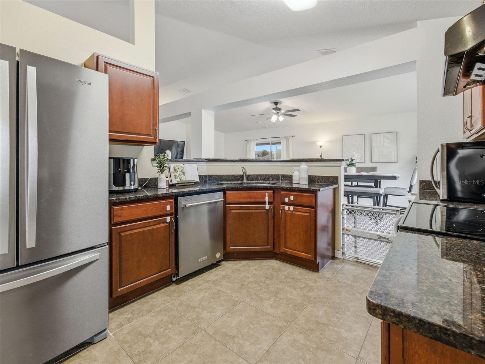 Single Family Residence at 7357 CUMBRIA BLVD, JACKSONVILLE, photo 7 of 27