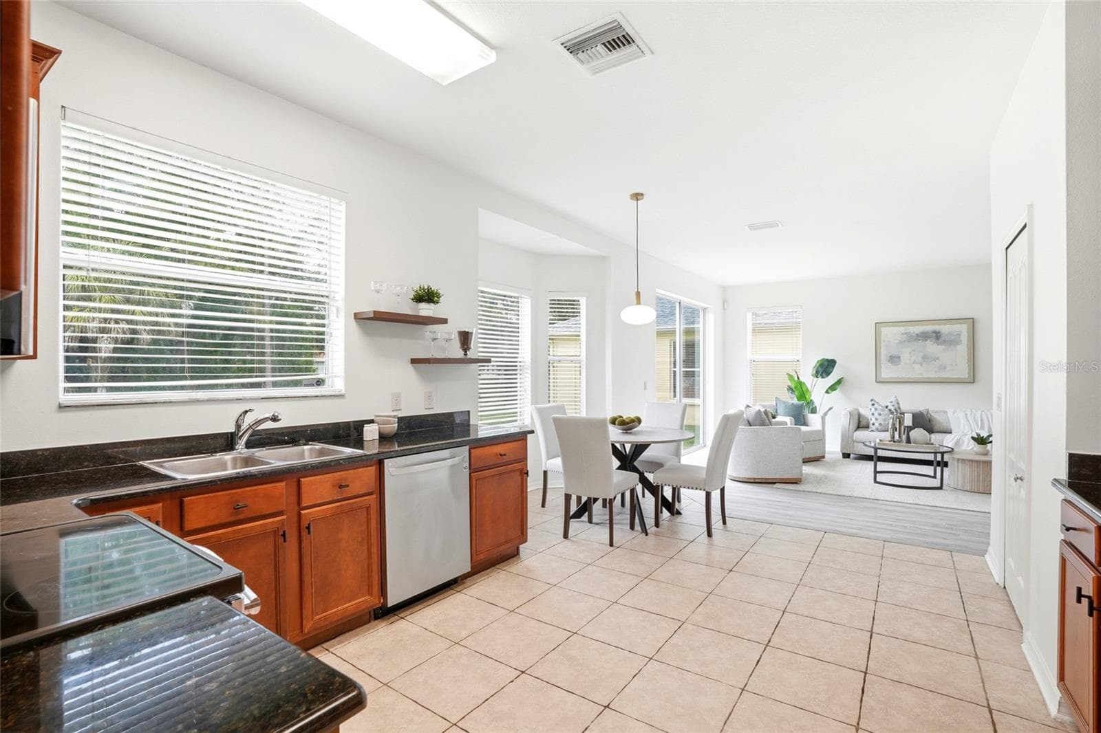 Single Family Residence at 3203 SUNWATCH DR, WESLEY CHAPEL, photo 17 of 48