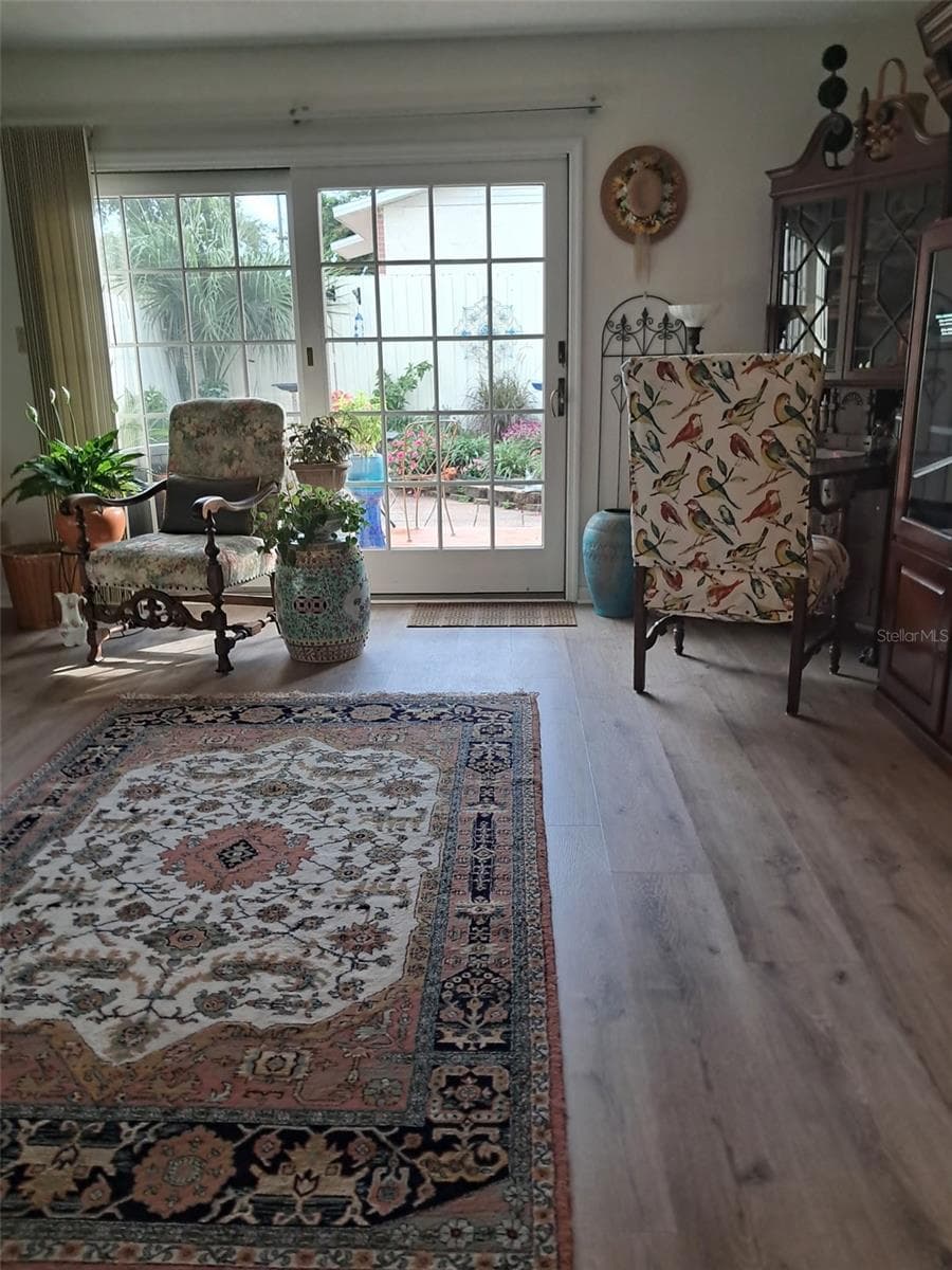 Townhouse at 1922 S RIVERSIDE DR, EDGEWATER, photo 3 of 16