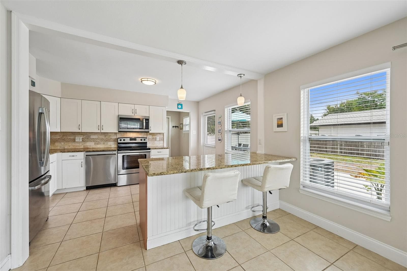 Single Family Residence at 5005 BEE RIDGE RD, SARASOTA, photo 4 of 30