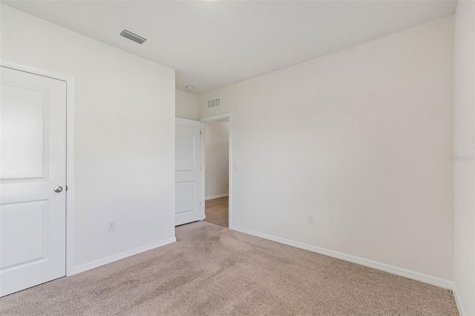 Single Family Residence at 35525 STELLA VAST DR, ZEPHYRHILLS, photo 17 of 51
