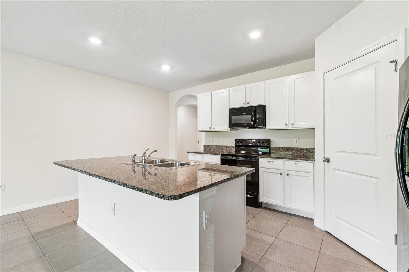 Single Family Residence at 35525 STELLA VAST DR, ZEPHYRHILLS, photo 25 of 51