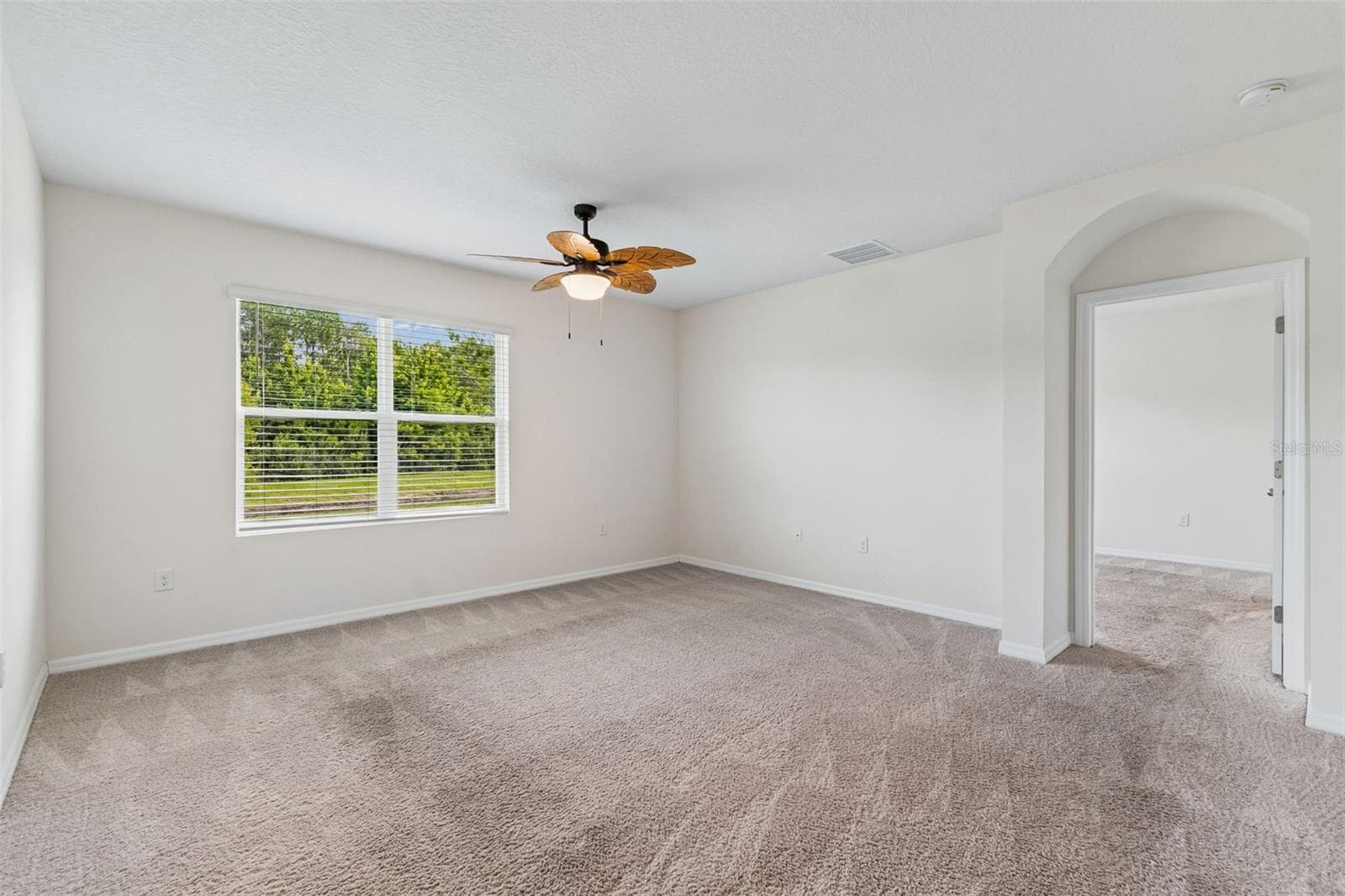 Single Family Residence at 35525 STELLA VAST DR, ZEPHYRHILLS, photo 31 of 51