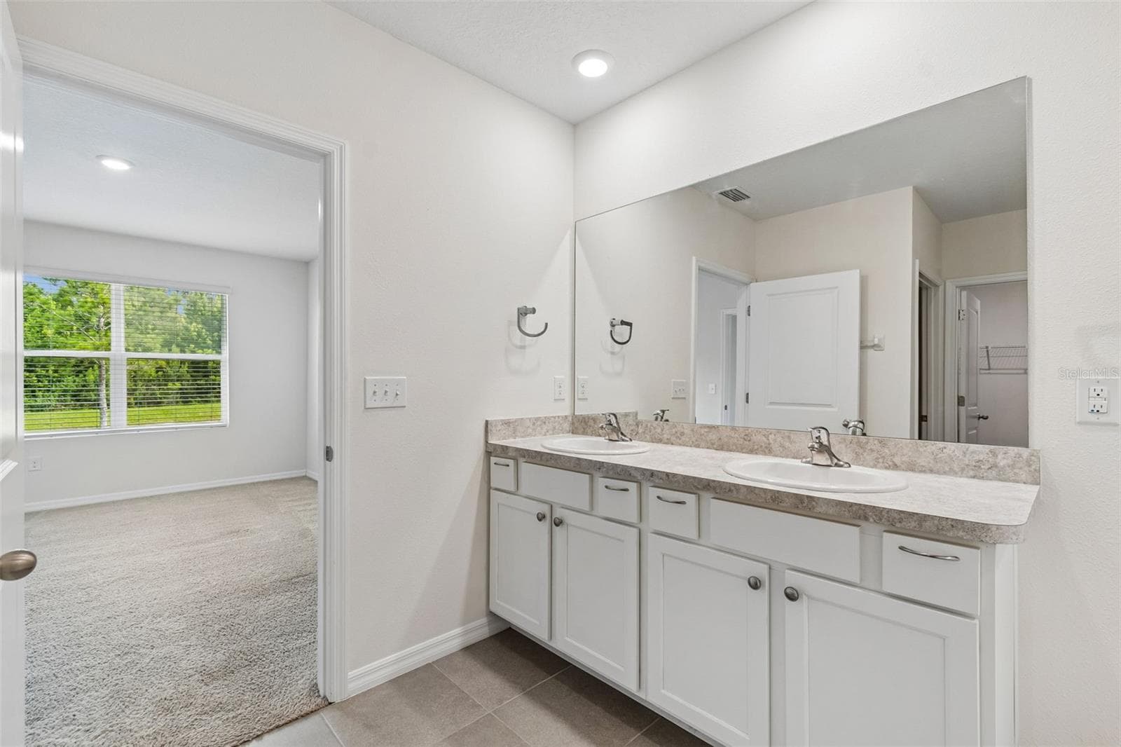 Single Family Residence at 35525 STELLA VAST DR, ZEPHYRHILLS, photo 39 of 51