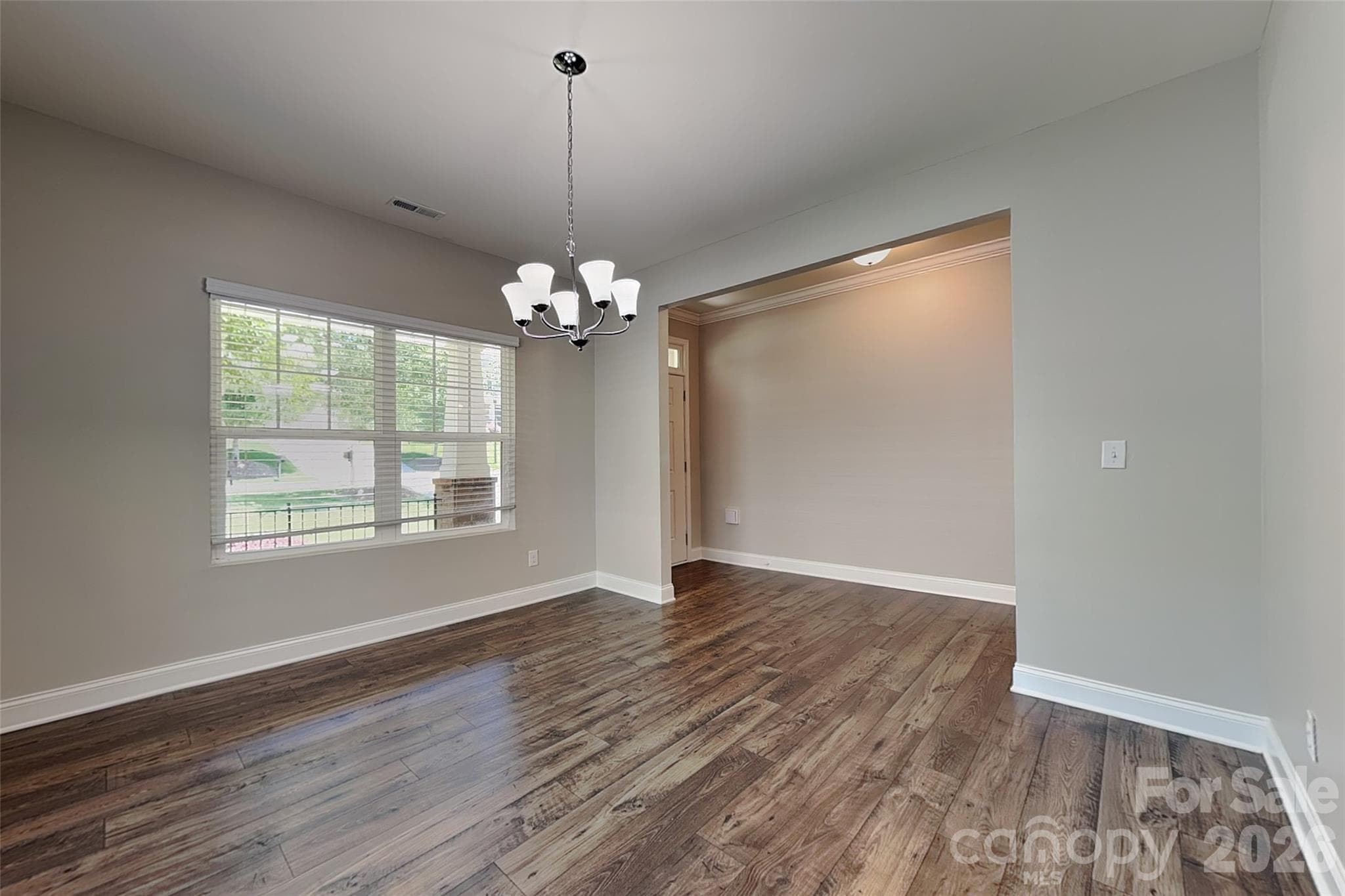 Dining room - Charlotte