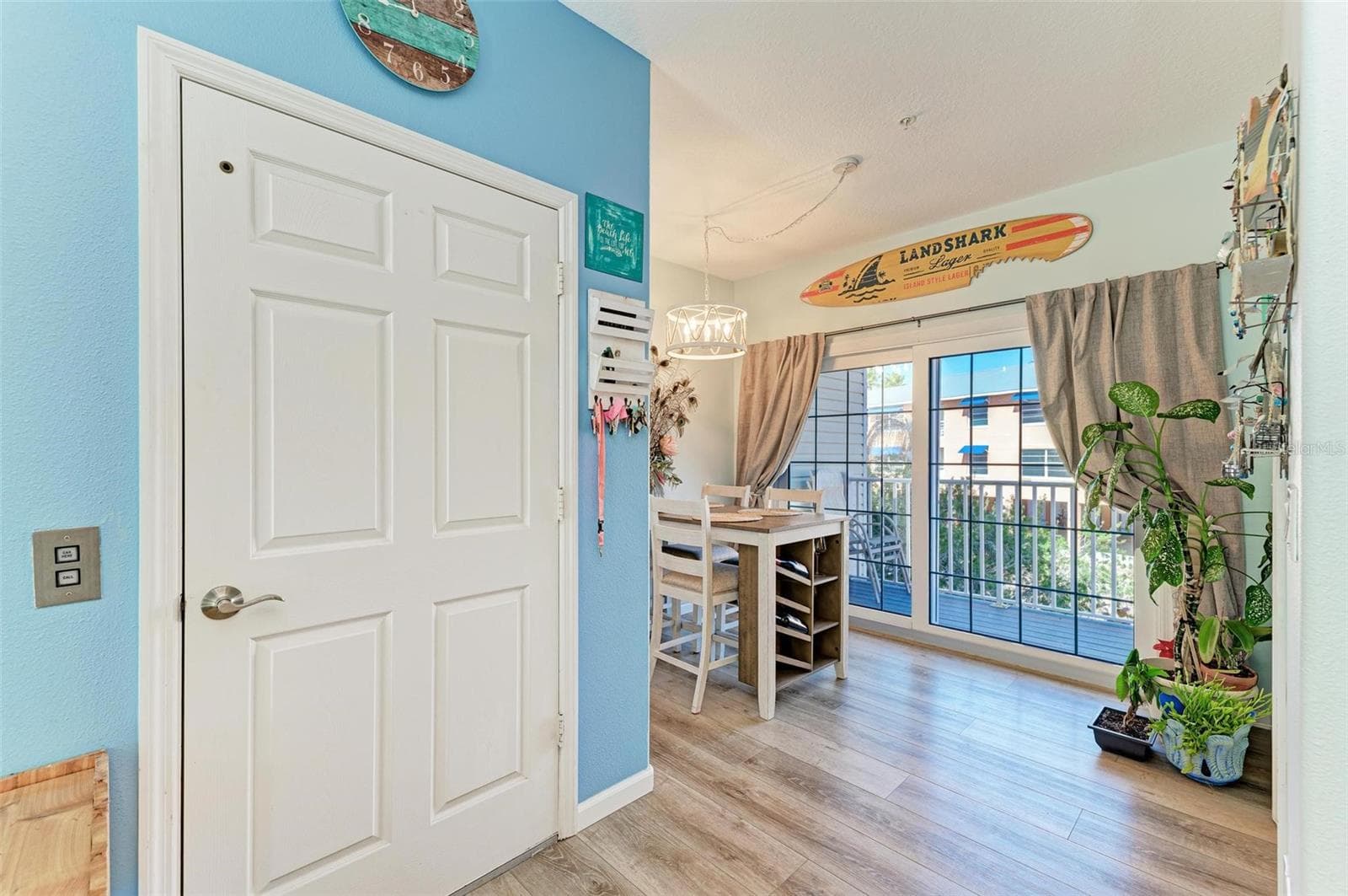 Private Elevator - 1469 GULF DR N, BRADENTON BEACH