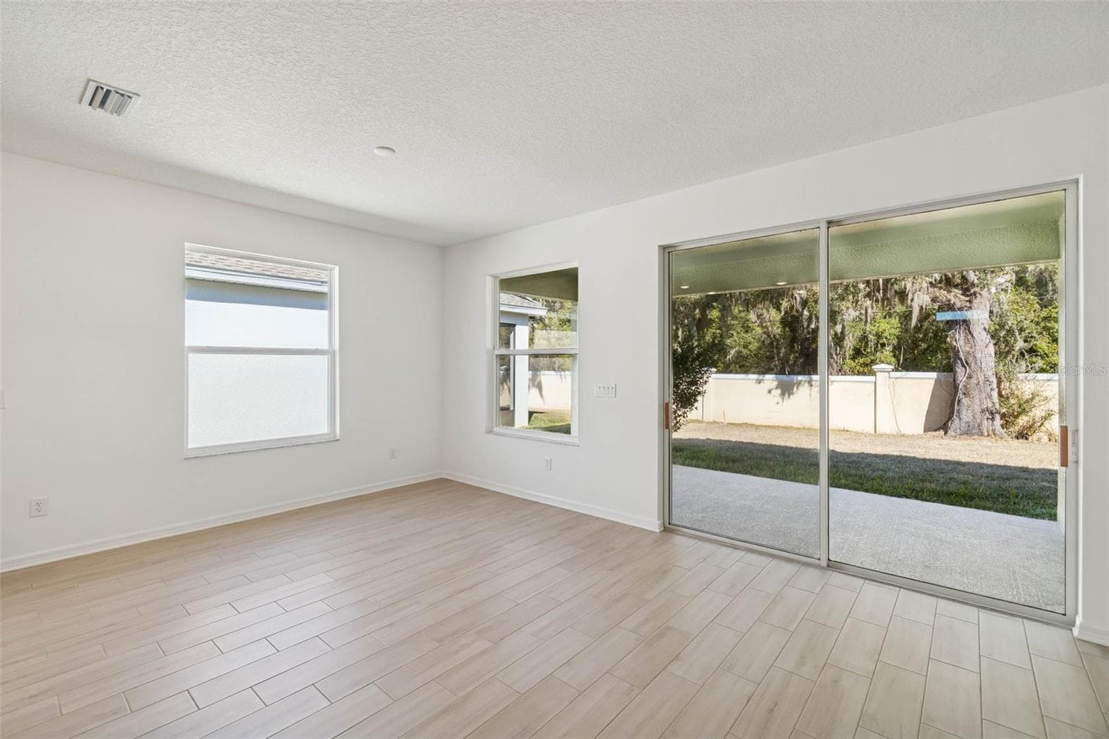Single Family Residence at 19689 FORT KING RUN, BROOKSVILLE, photo 27 of 56