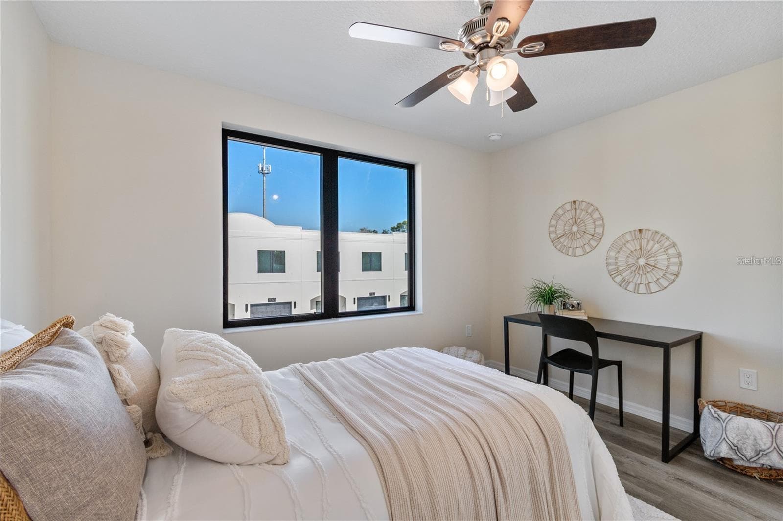 Townhouse at 4367 CAMBIO GARDENS CT, TAMPA, photo 14 of 16