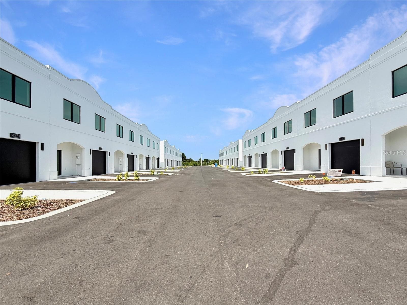 Townhouse at 4367 CAMBIO GARDENS CT, TAMPA, photo 15 of 16