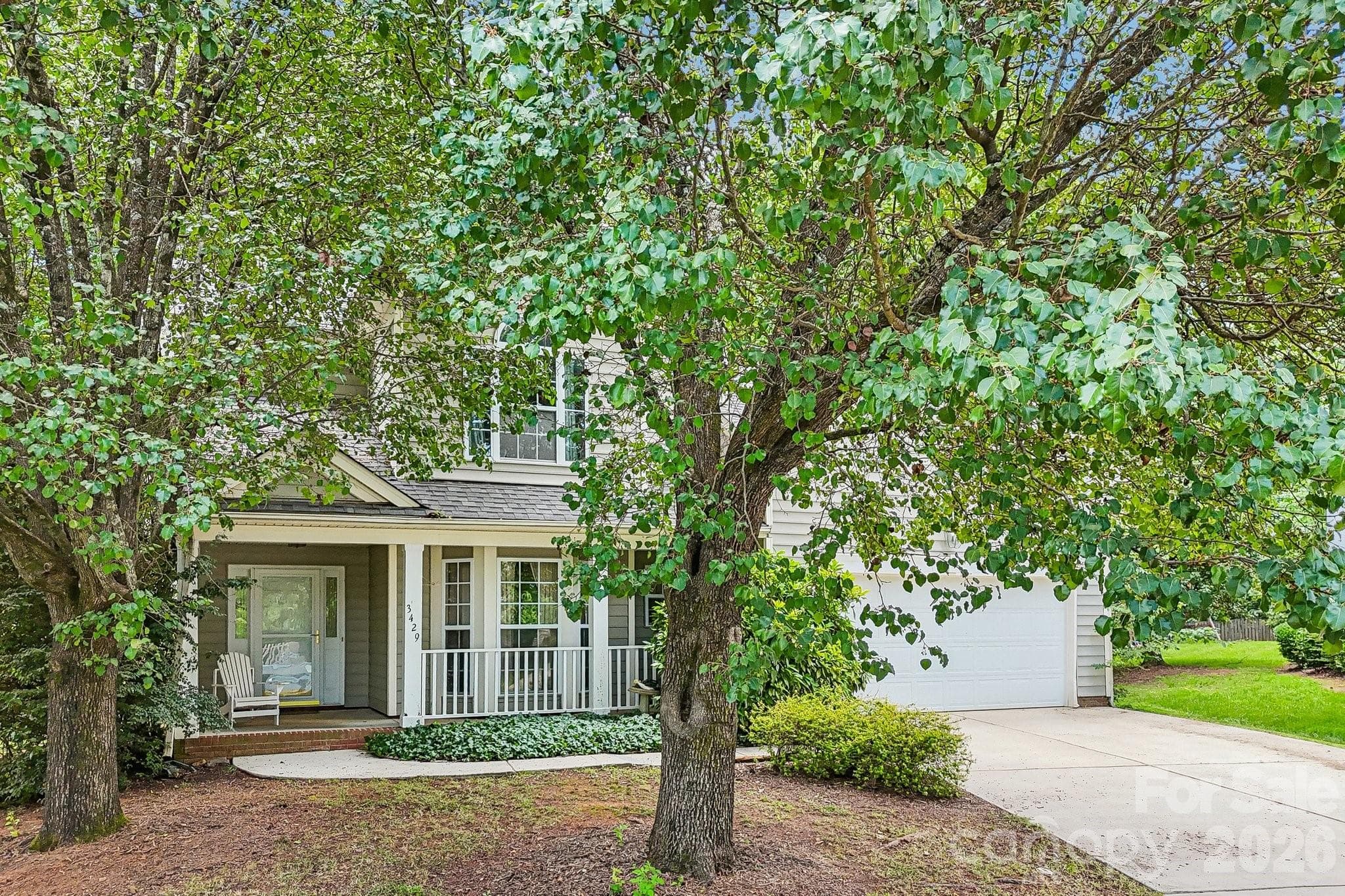 Single Family Residence at 3429 Turtle Cross Lane, Charlotte, photo 2 of 30