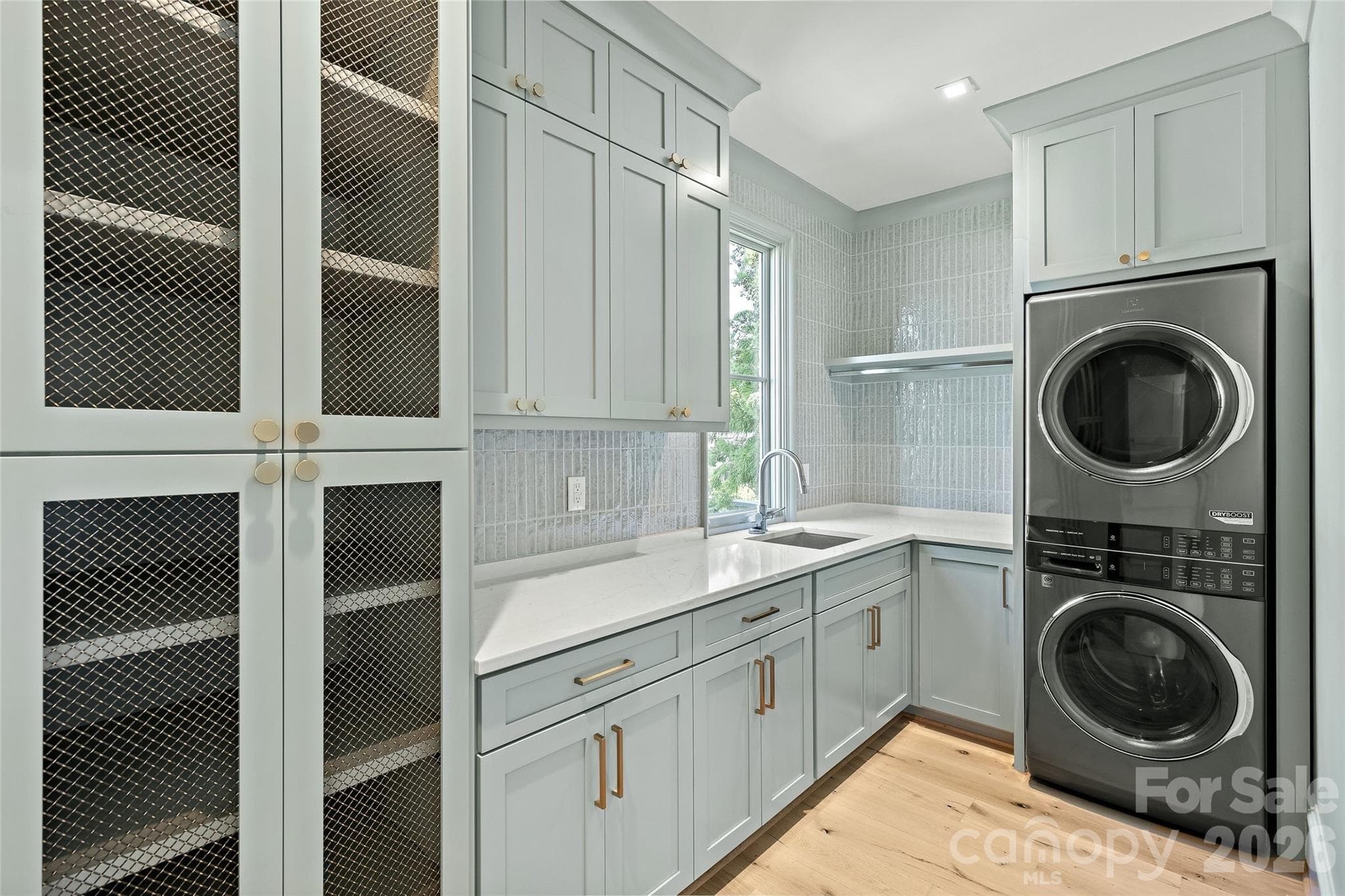 Laundry Room - 1932 E 8th Street, Charlotte