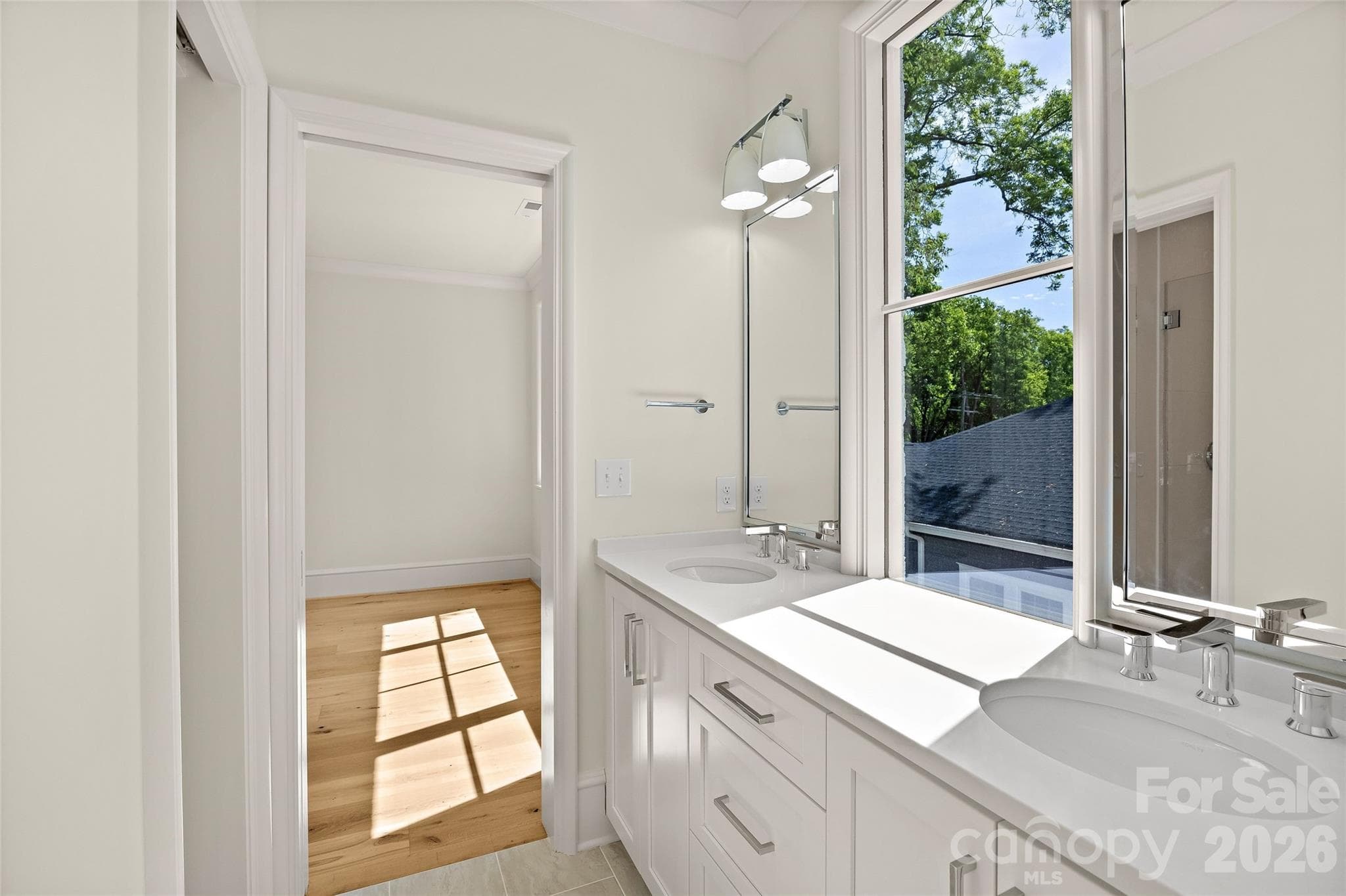 Full Bath 3 - 1932 E 8th Street, Charlotte