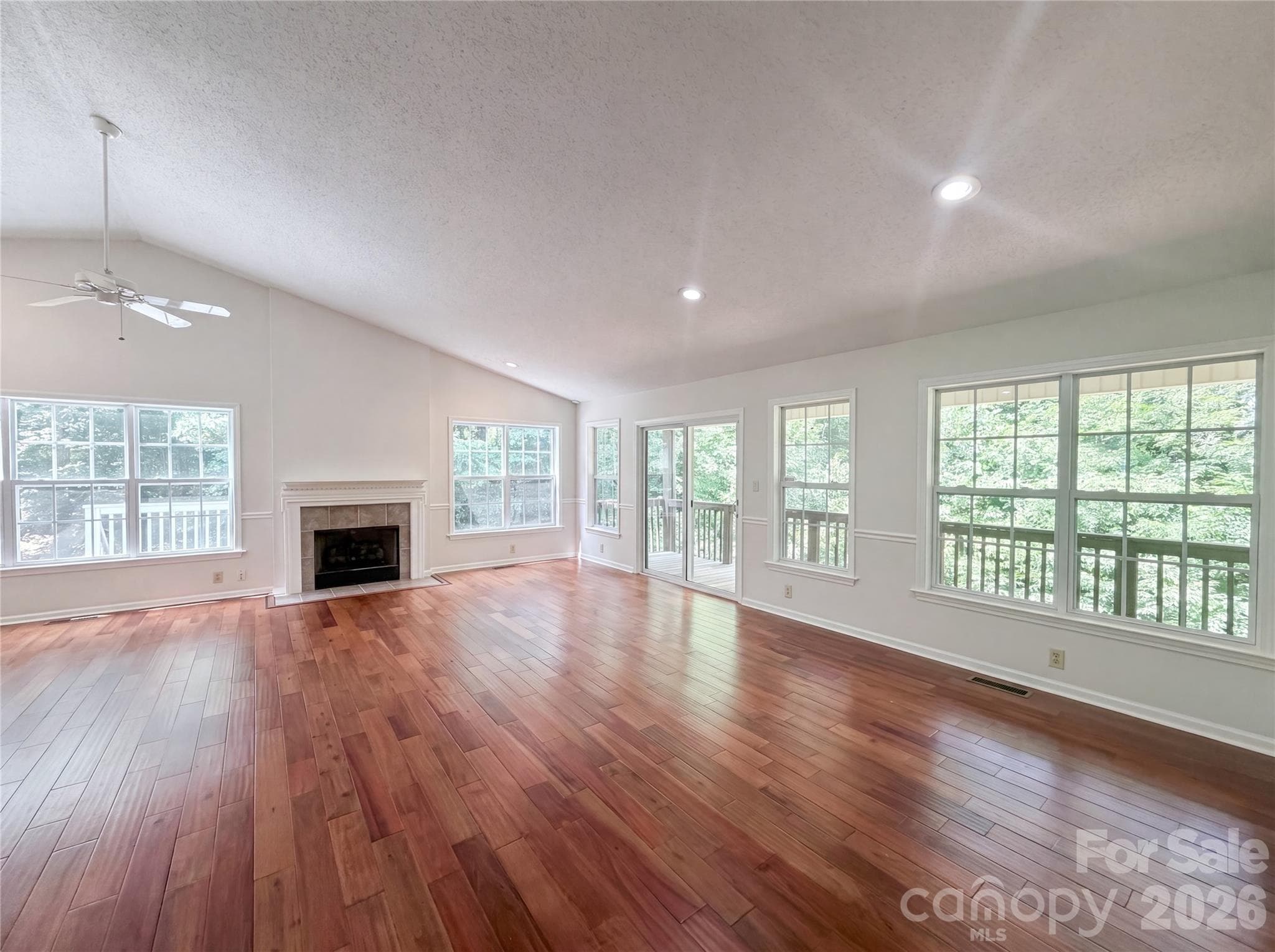 Single Family Residence at Statesville, photo 3 of 15