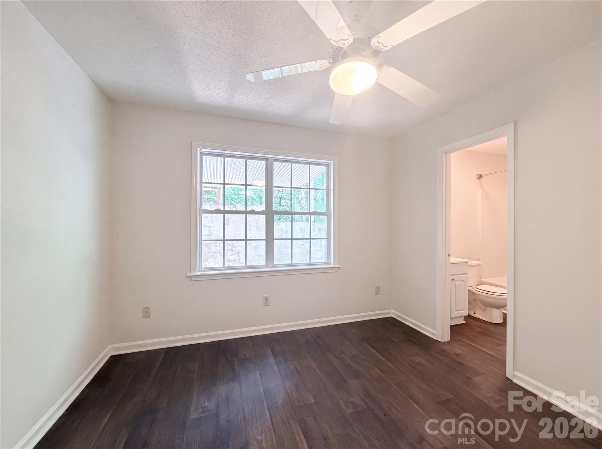 Single Family Residence at 221 Grandview Drive, Statesville, photo 11 of 15