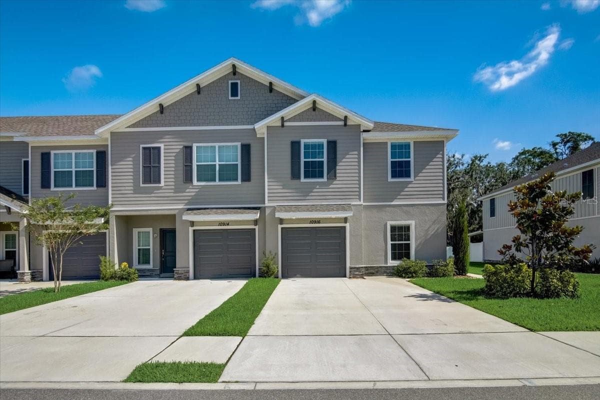 Townhouse at 10916 QUICKWATER CT, RIVERVIEW, photo 2 of 43