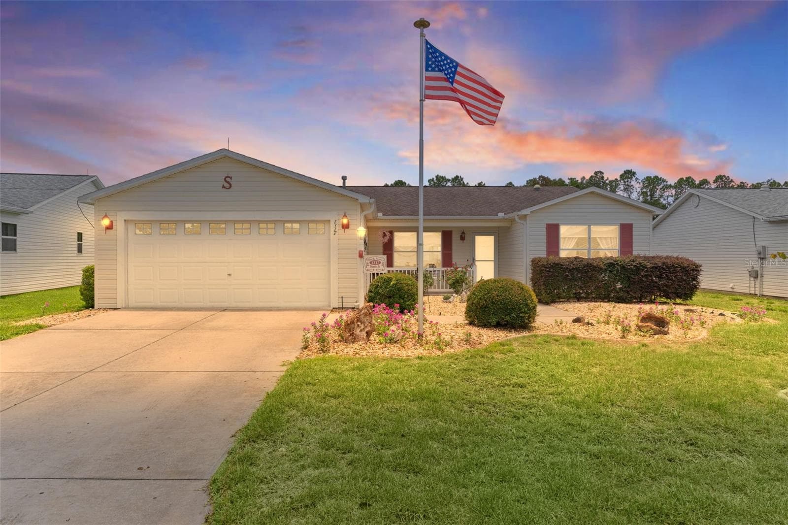 Single Family Residence at 1317 CARVELLO DR, THE VILLAGES, photo 2 of 47