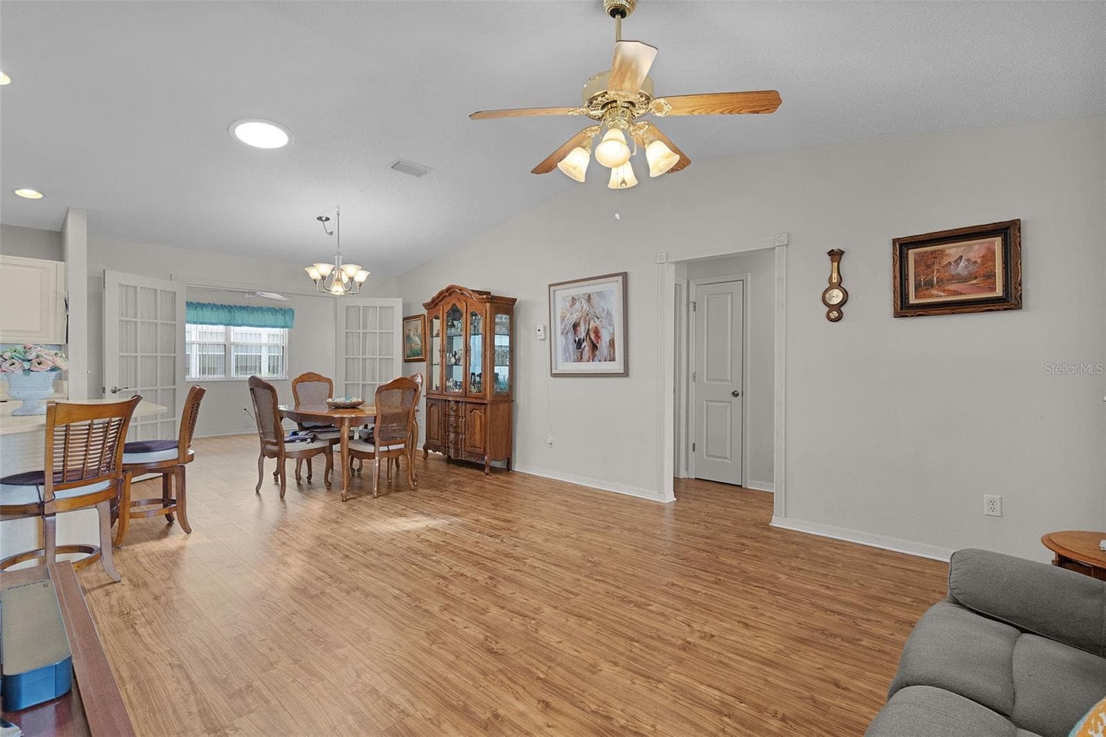 Single Family Residence at 1317 CARVELLO DR, THE VILLAGES, photo 7 of 47
