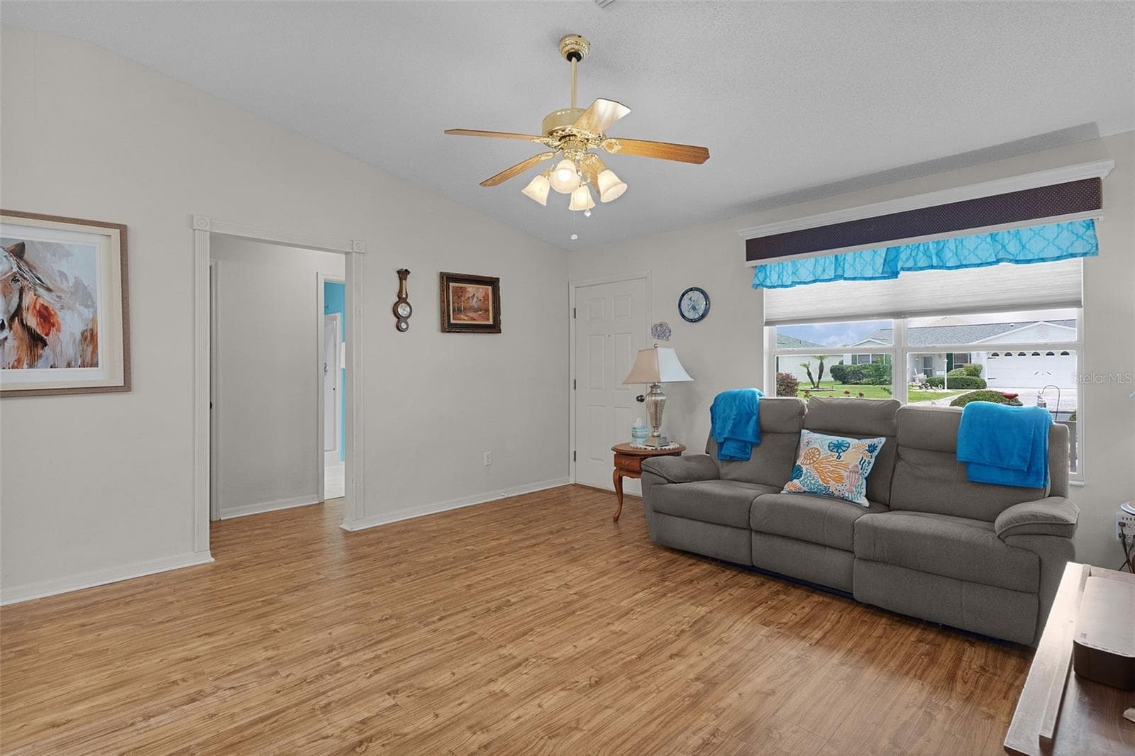 Single Family Residence at 1317 CARVELLO DR, THE VILLAGES, photo 9 of 47