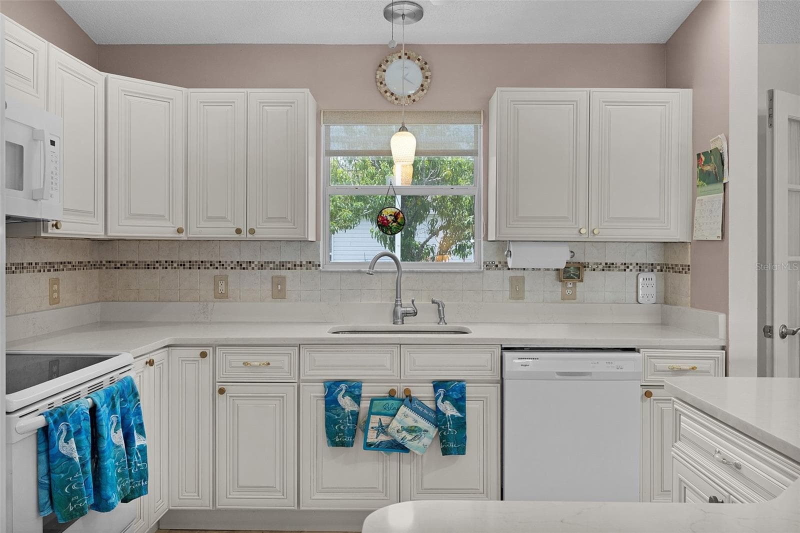 Single Family Residence at 1317 CARVELLO DR, THE VILLAGES, photo 16 of 47